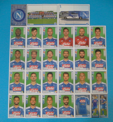 Figurine calciatori panini - figurine,